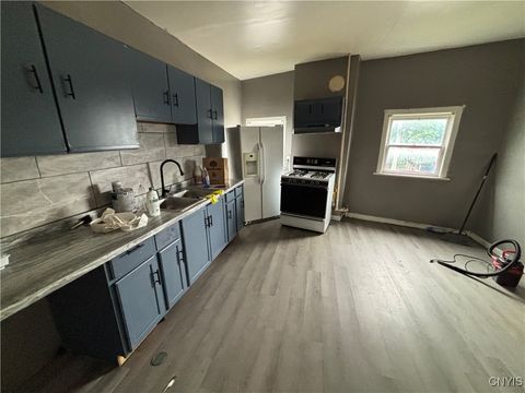 Tiny photo for 926 Burnet Avenue #30, Syracuse, NY 13203 (MLS # S1660569)