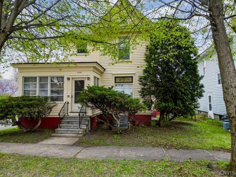 Homes For Sale - 506 Prescott Street<br/> Herkimer, NY 13350