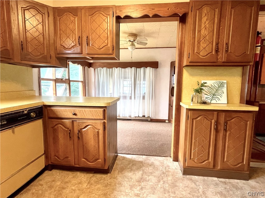 Photo 12 of 29 of 466 Van Ellis Road house