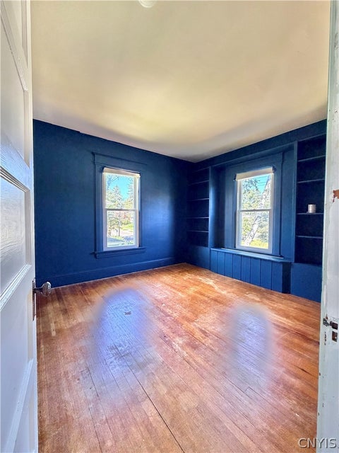 Tiny photo for 148 Franklin Street, Auburn, NY 13021 (MLS # S1709169)