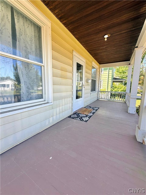 Tiny photo for 148 Franklin Street, Auburn, NY 13021 (MLS # S1709169)