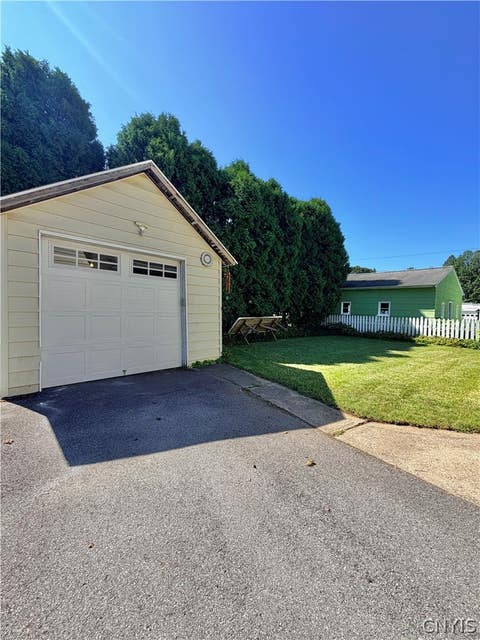 Tiny photo for 148 Franklin Street, Auburn, NY 13021 (MLS # S1709169)