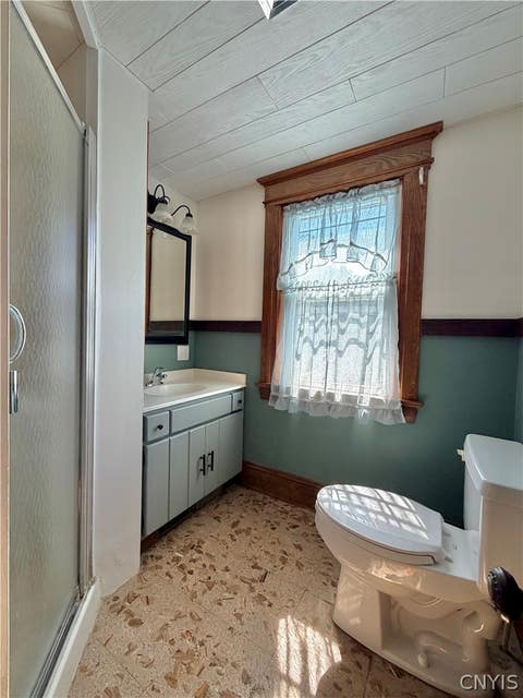 Tiny photo for 148 Franklin Street, Auburn, NY 13021 (MLS # S1709169)