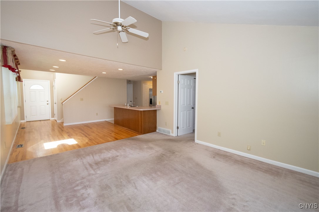 Cicero, New York 13039, United States, 3 Bedrooms Bedrooms, ,2 BathroomsBathrooms,Residential,Active,229740