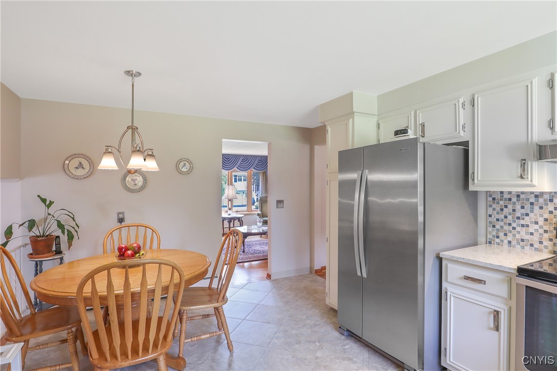 7462 Thunderbird Road, Clay, New York image 7