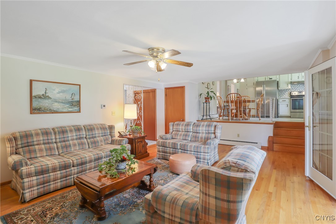 7462 Thunderbird Road, Clay, New York image 10