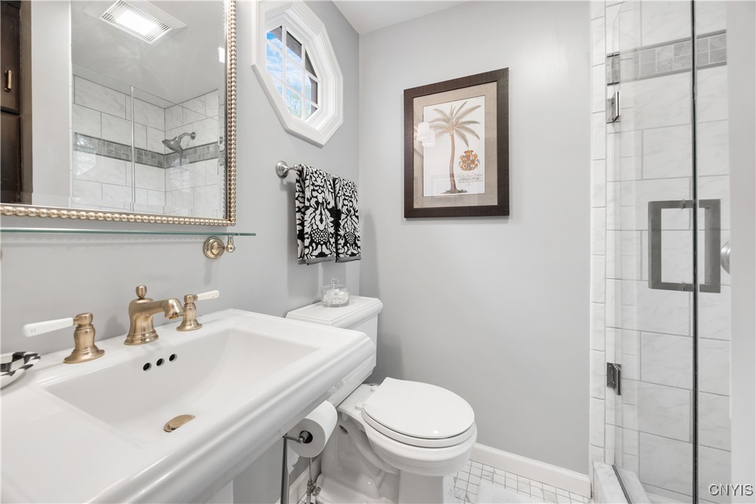 8 Handhewn Way, Manlius, New York image 30