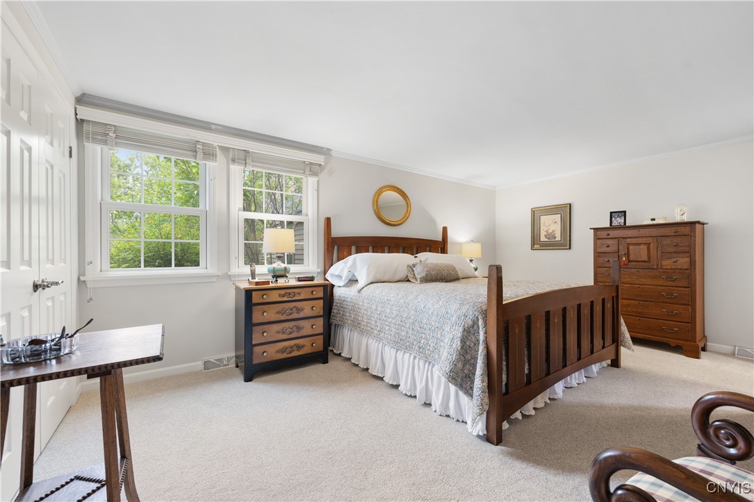 8 Handhewn Way, Manlius, New York image 33
