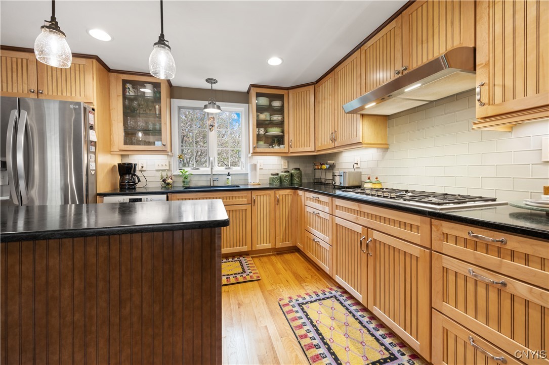 8 Handhewn Way, Manlius, New York image 16