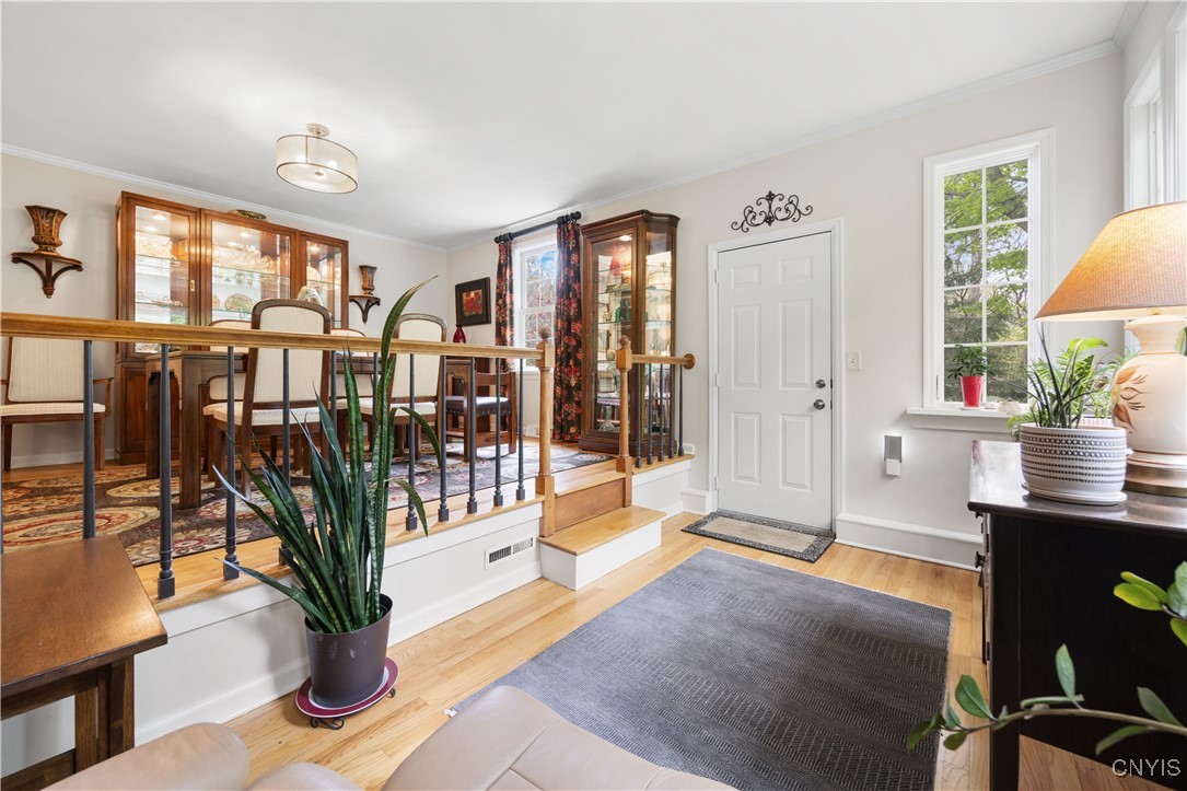 8 Handhewn Way, Manlius, New York image 13