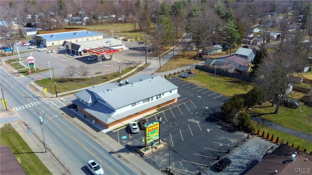 1424 Main Street