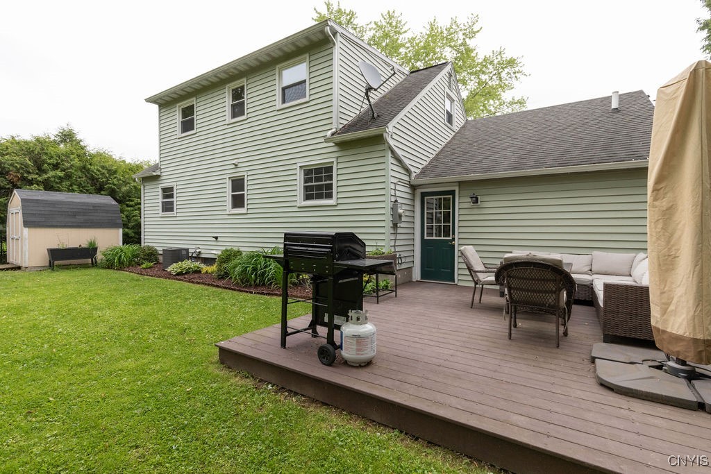 114 Osborne Drive, Manlius, New York image 2