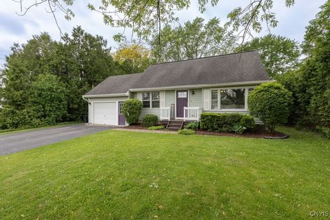 114 Osborne Drive, Manlius, NY 13057 - MLS#: S1604537