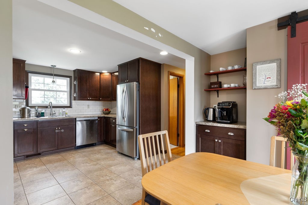 114 Osborne Drive, Manlius, New York image 7