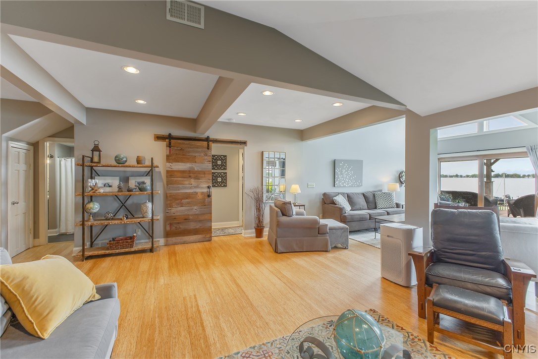 6591 Lakeshore Road, Cicero, New York image 13