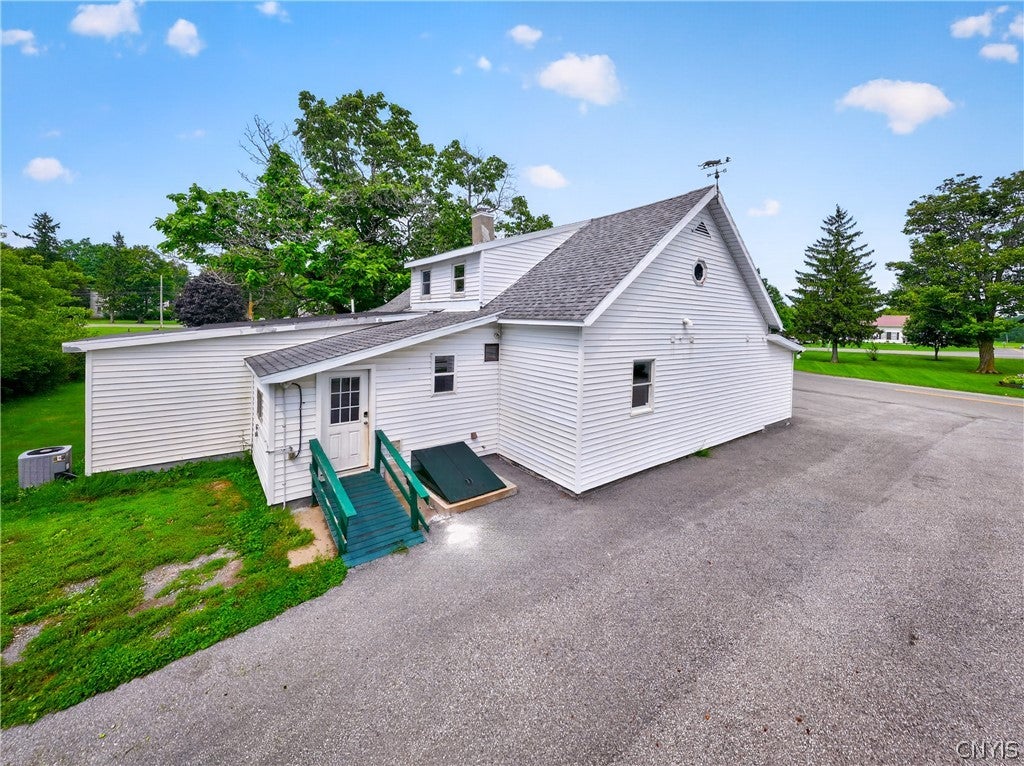 2825 Paris Green