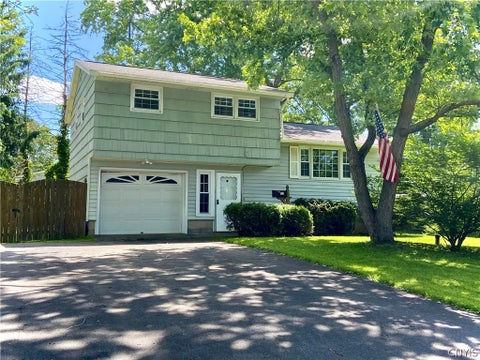 Photo for 113 Pinewood Drive