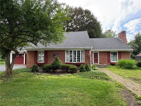 34 University Avenue Hamilton NY 13346