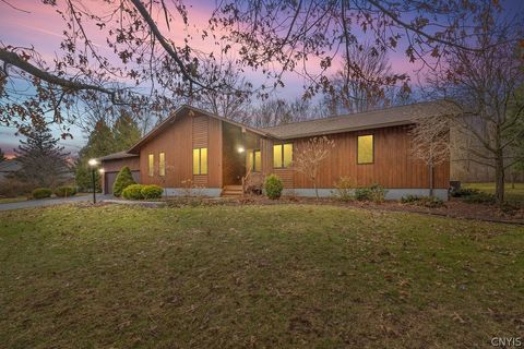 Homes For Sale - 126 Morgan Lane Lane<br/> Oneida, NY 13421