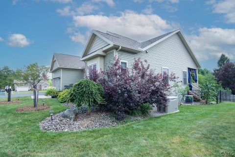 Tiny photo for 102 Emick Lane, Cazenovia, NY 13035 (MLS # S1701820)