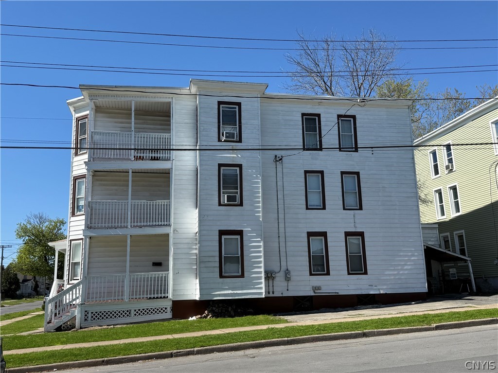 1500 Conkling Avenue