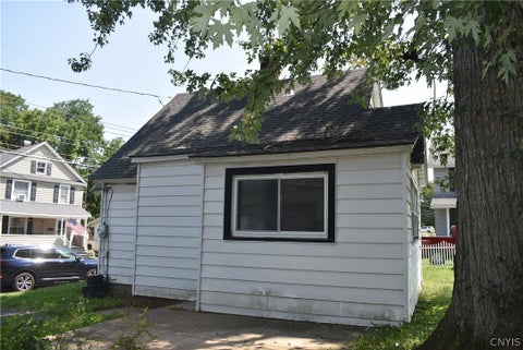 Tiny photo for 145 Osborne Street, Auburn, NY 13021 (MLS # S1704314)