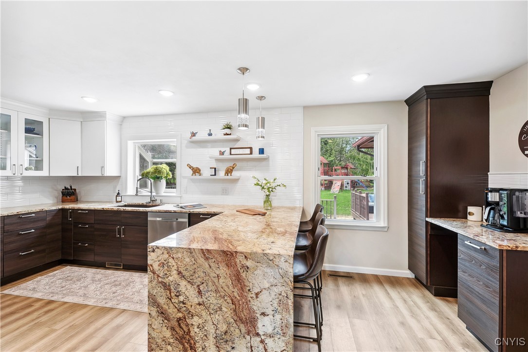 3542 Lost Hollow Road, Skaneateles, New York image 5