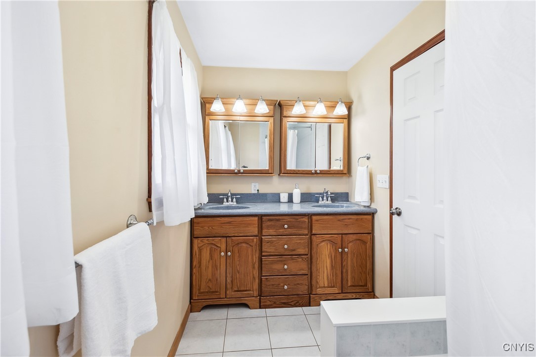 3542 Lost Hollow Road, Skaneateles, New York image 26