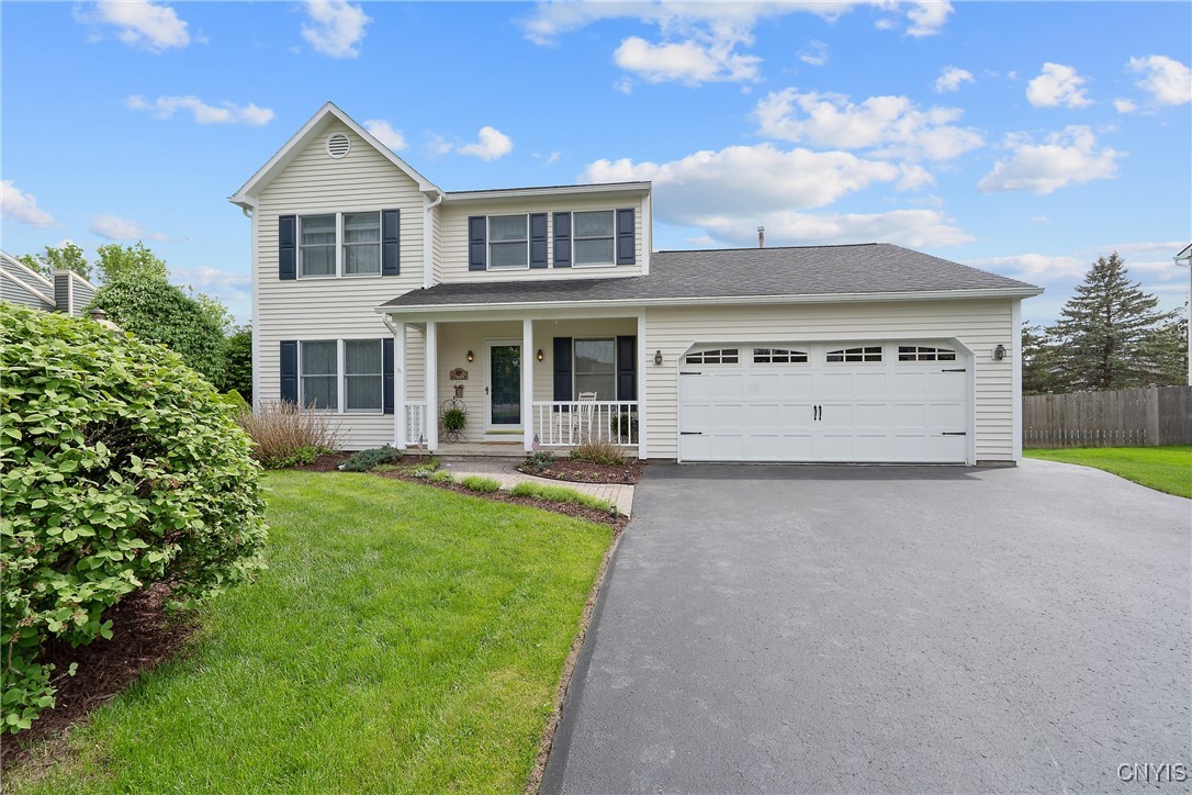 7359 Spring Mountain Drive, Manlius, New York image 1