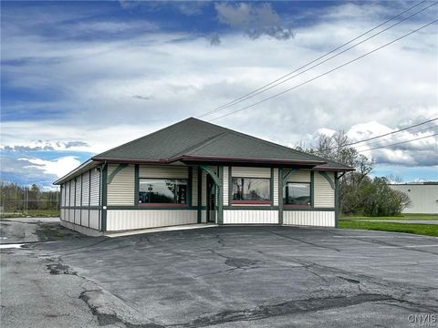 Photo of 494 French Road, Utica, NY 13502 (MLS # S1655101)