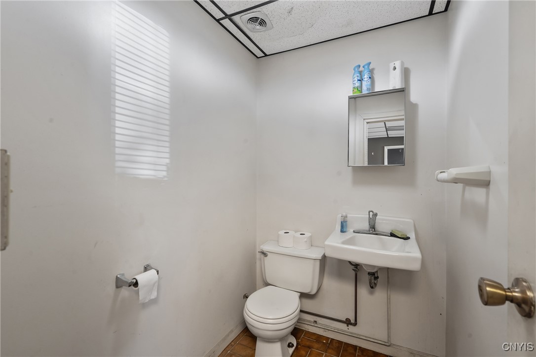 Cicero, New York 13039, United States, ,Commercial,Active,223374