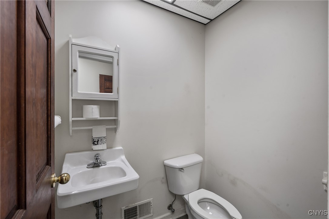 Cicero, New York 13039, United States, ,Commercial,Active,223374