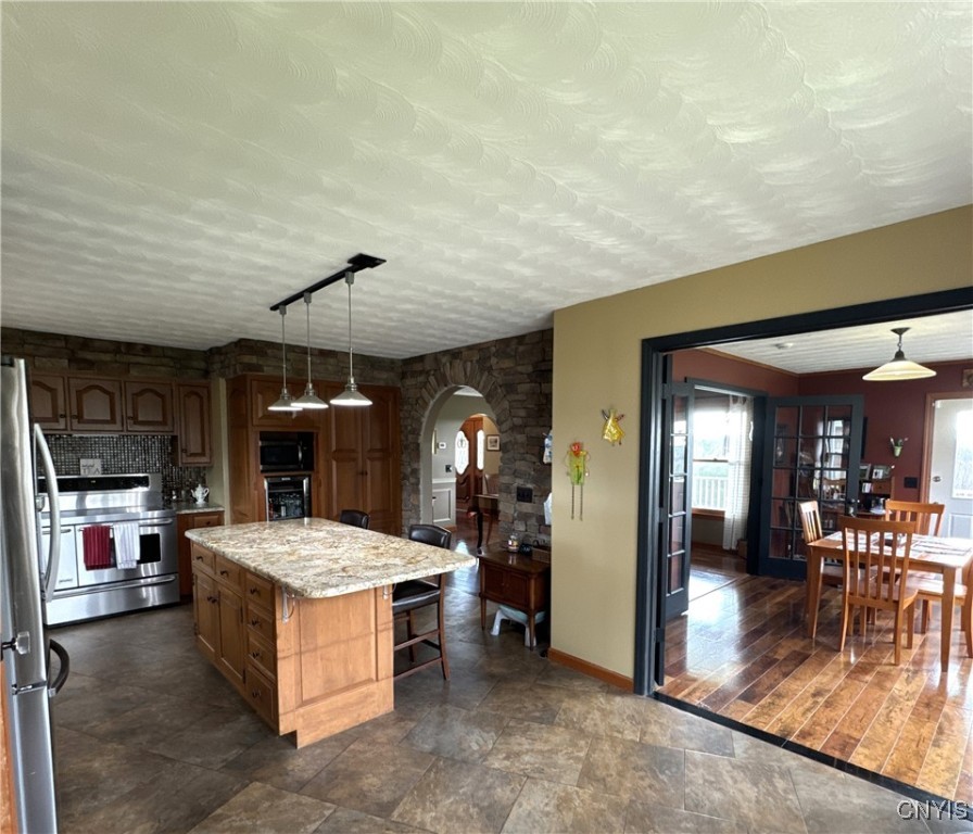 2076 Hillside Drive, Camden, New York image 4