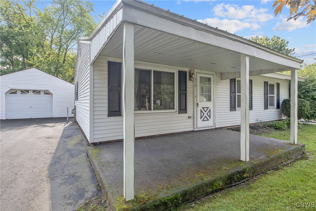 212 Snowdale Drive