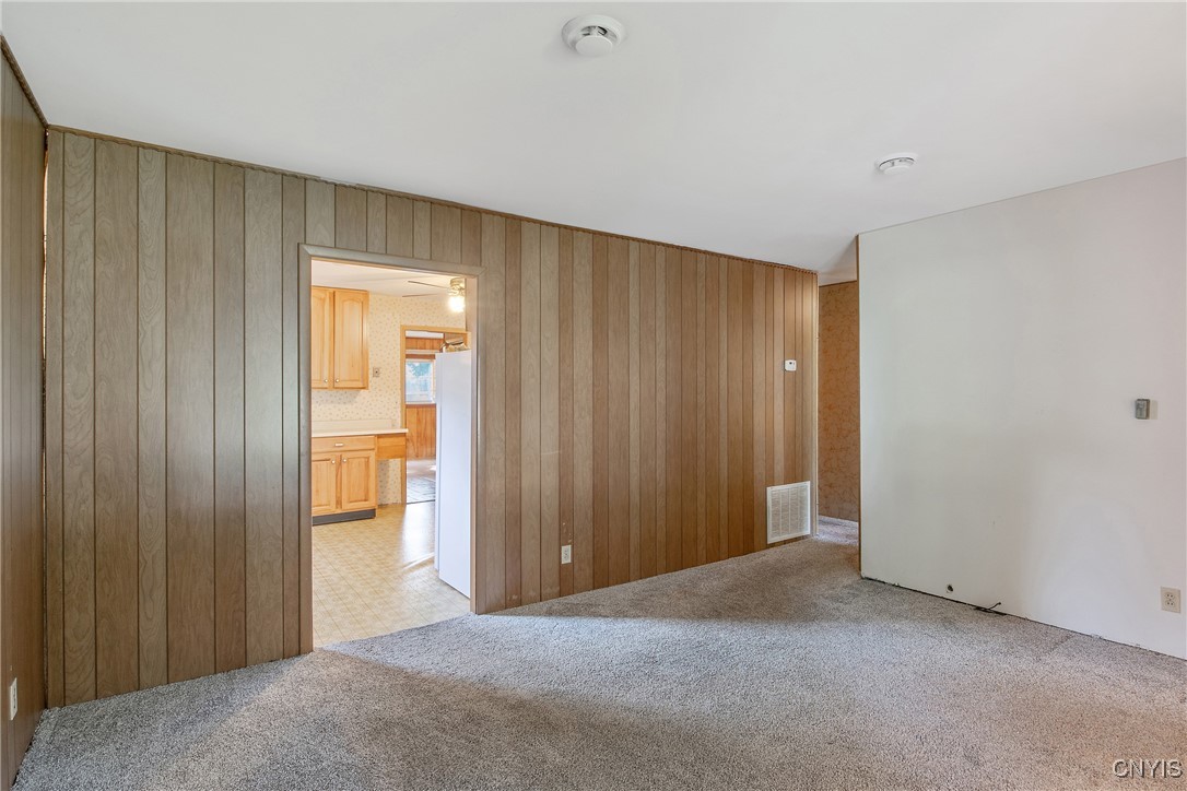 212 Snowdale Drive