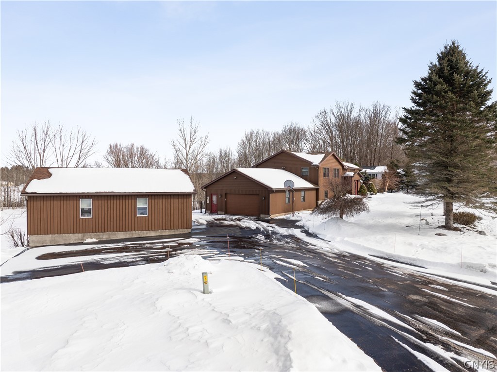 29 Meadowbrook Lane