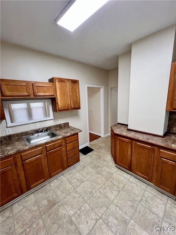 418 W Ostrander Avenue, Syracuse, New York image 3