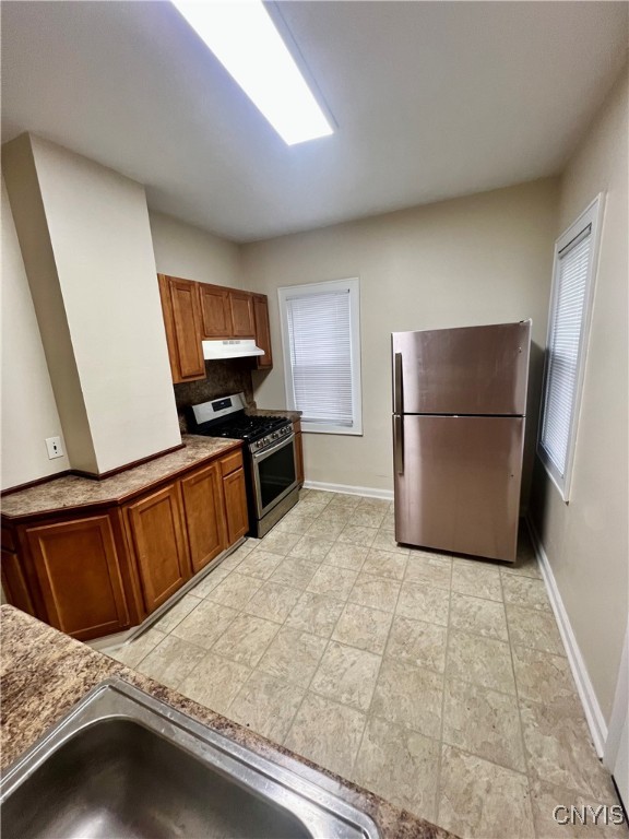 418 W Ostrander Avenue, Syracuse, New York image 2