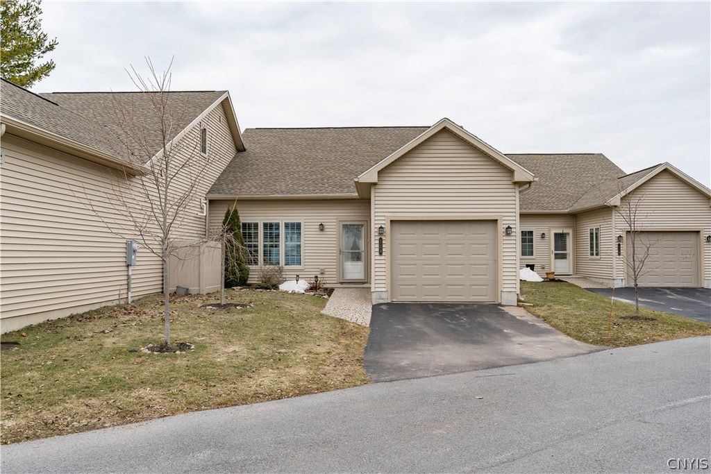 Photo of 146 State Street #114, Clayton, NY 13624 (MLS # S1666130)