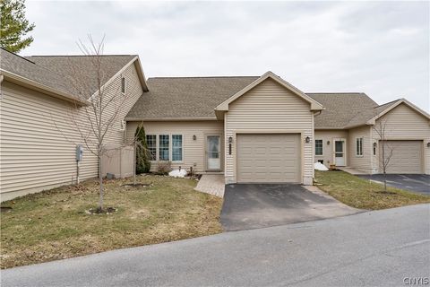Townhouse For Sale - 146 State Street #114<br/> Clayton, NY 13624