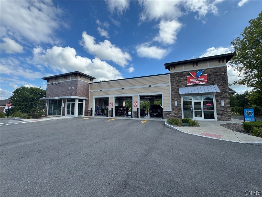 2290 Downer Street Road