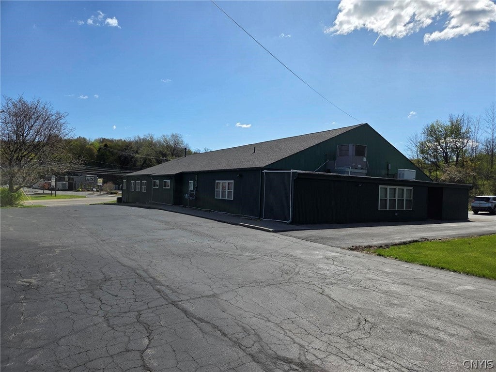 4631 Onondaga Blvd
