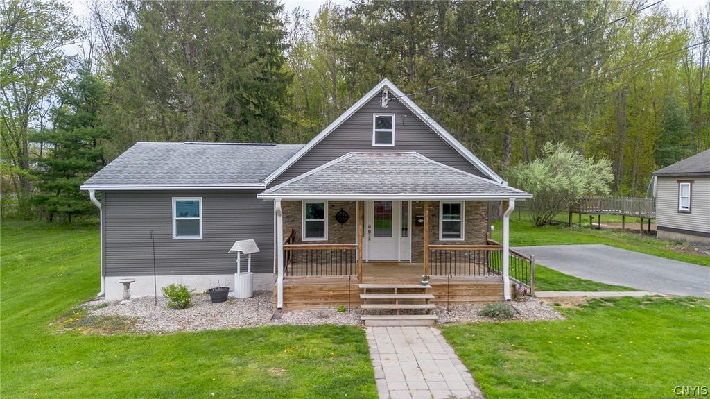 Photo of 79 E Oneida Street, Lysander, NY 13027 (MLS # S1679130)