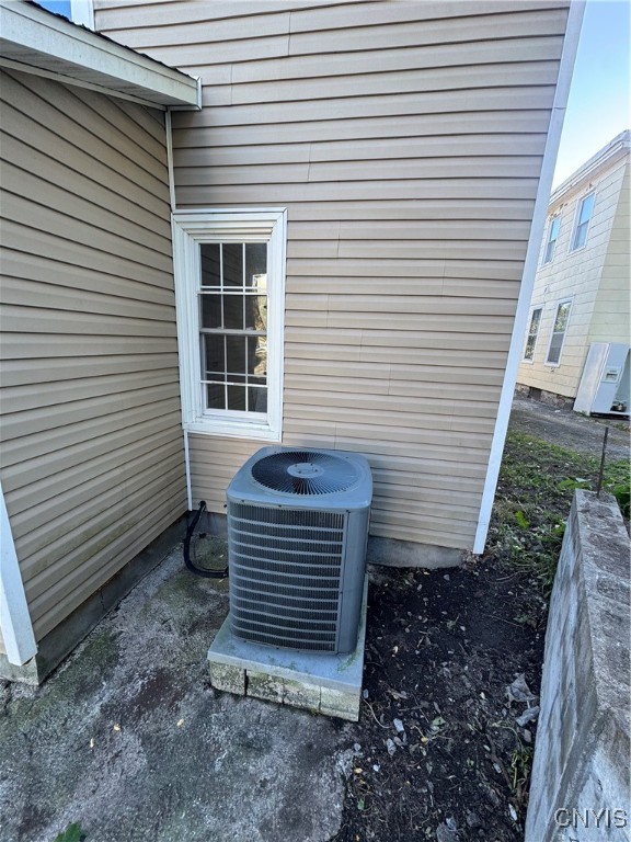 1200 Noyes Street, Utica, New York image 26