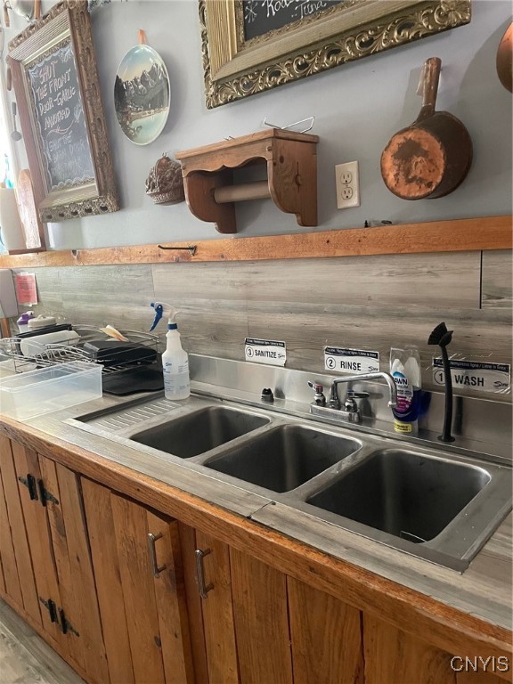 Fabius, New York 13063, United States, ,Commercial,Active,216585