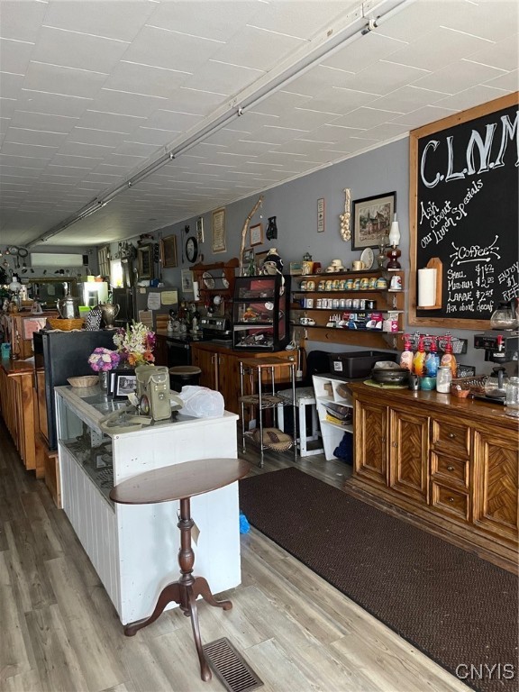 Fabius, New York 13063, United States, ,Commercial,Active,216585