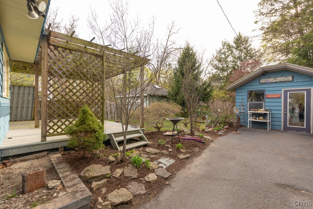 222 Buckingham Avenue, Syracuse, New York image 38