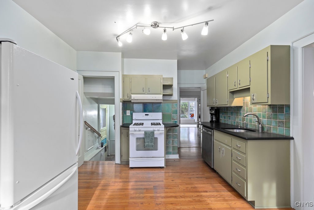 222 Buckingham Avenue, Syracuse, New York image 13