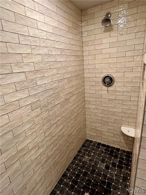 Tiny photo for 4961 Windgate Road Rd, Clay, NY 13088 (MLS # S1690113)