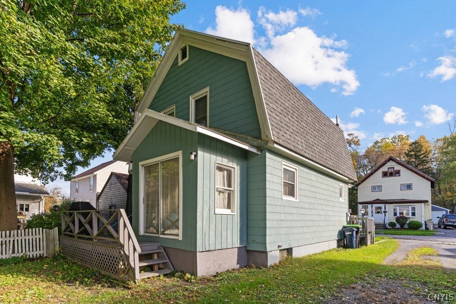 2 Marion Street